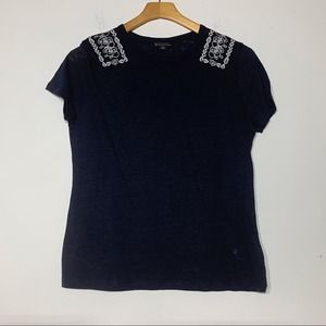 EUC Brooks Brothers Navy Tee with White Embroidered Shoulder‎ Embellishment M